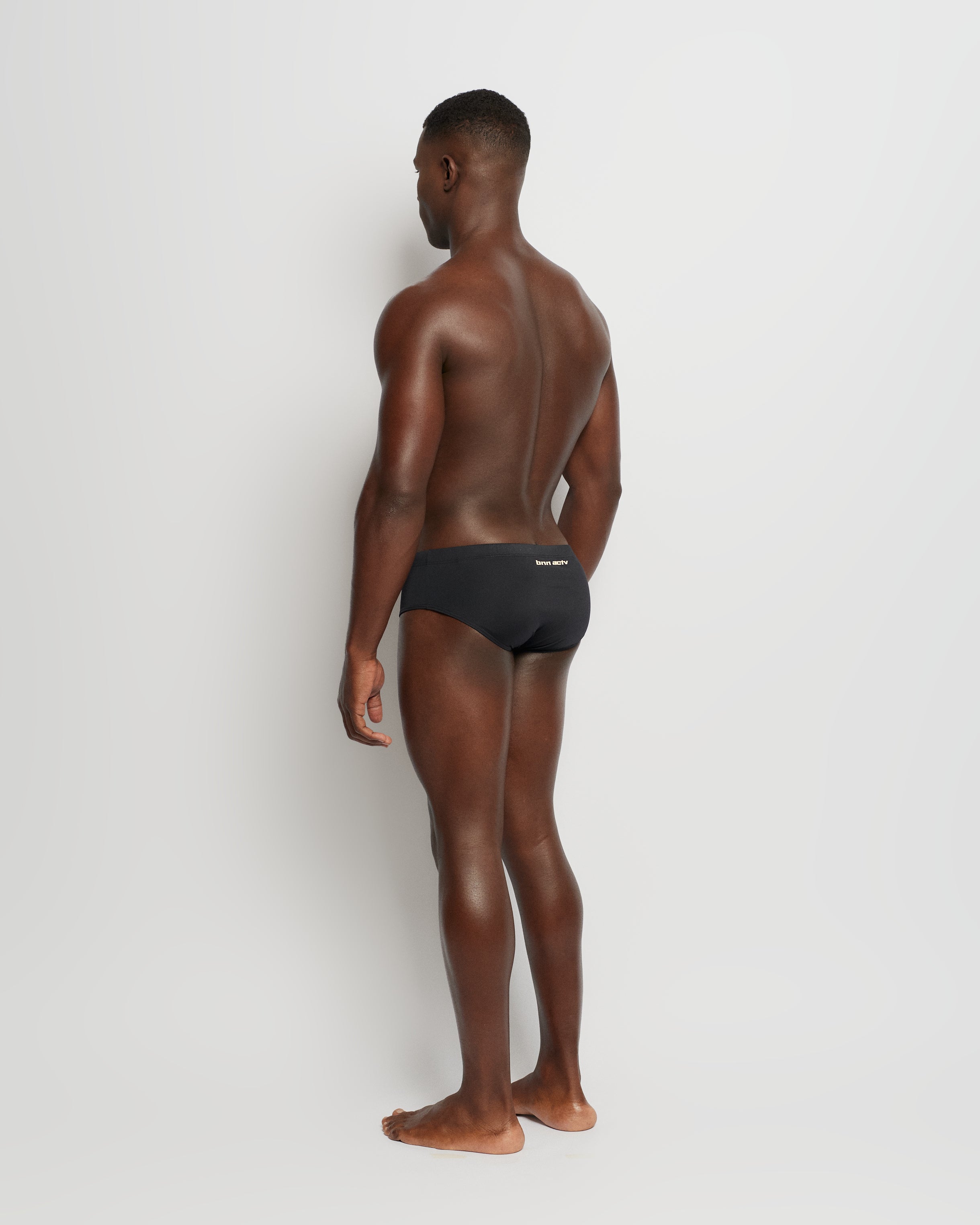 Swim Brief Slip Ouro Active