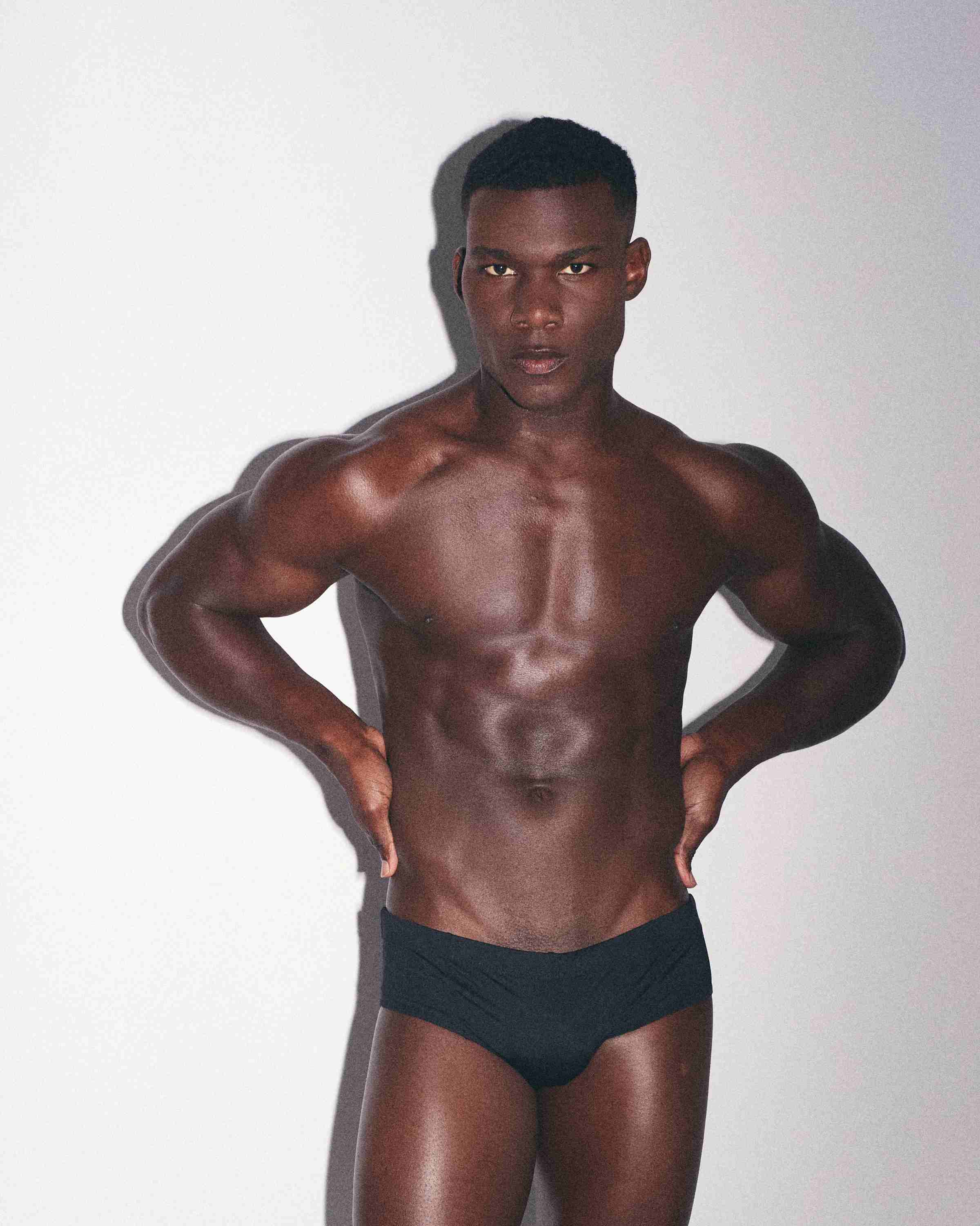 Swim Brief Slip Ouro Active