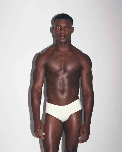 Swim Brief Slip Ouro Active