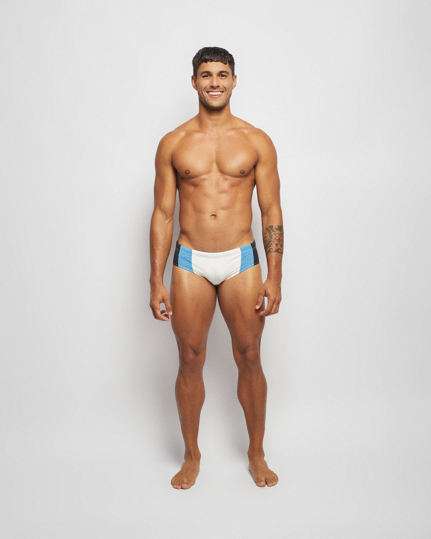 Swim Brief Slip Ouro Active
