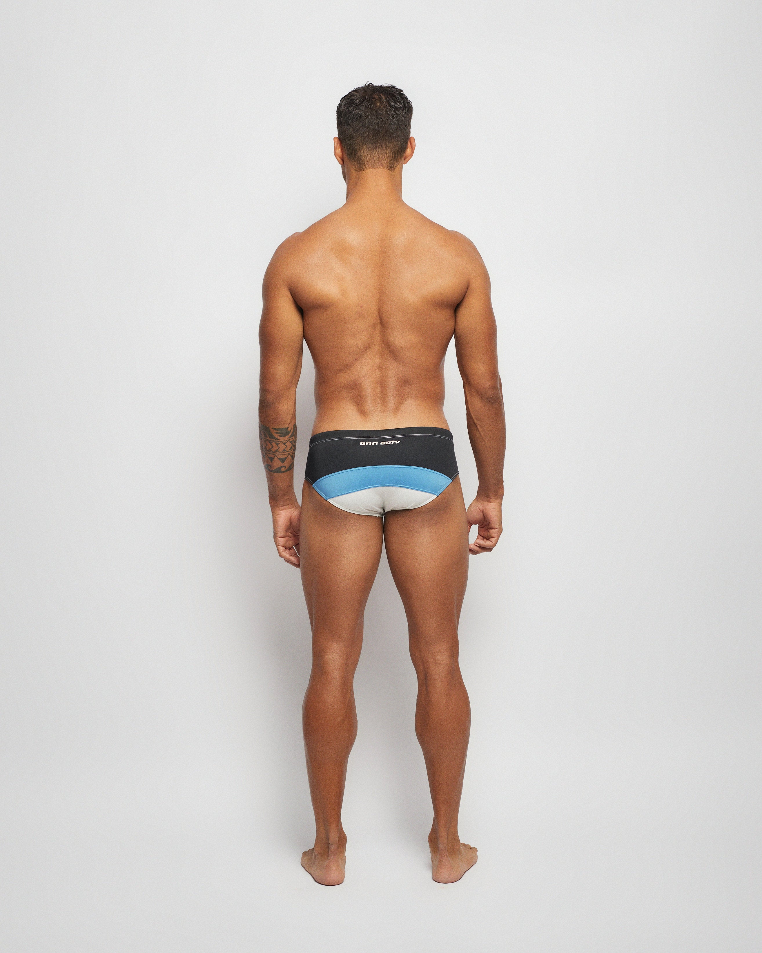 Swim Brief Slip Ouro Active