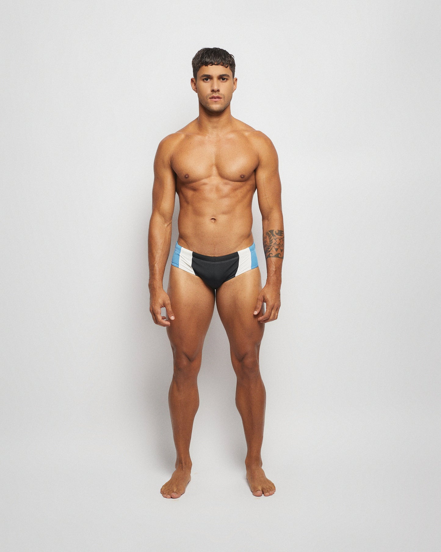 Swim Brief Slip Ouro Active