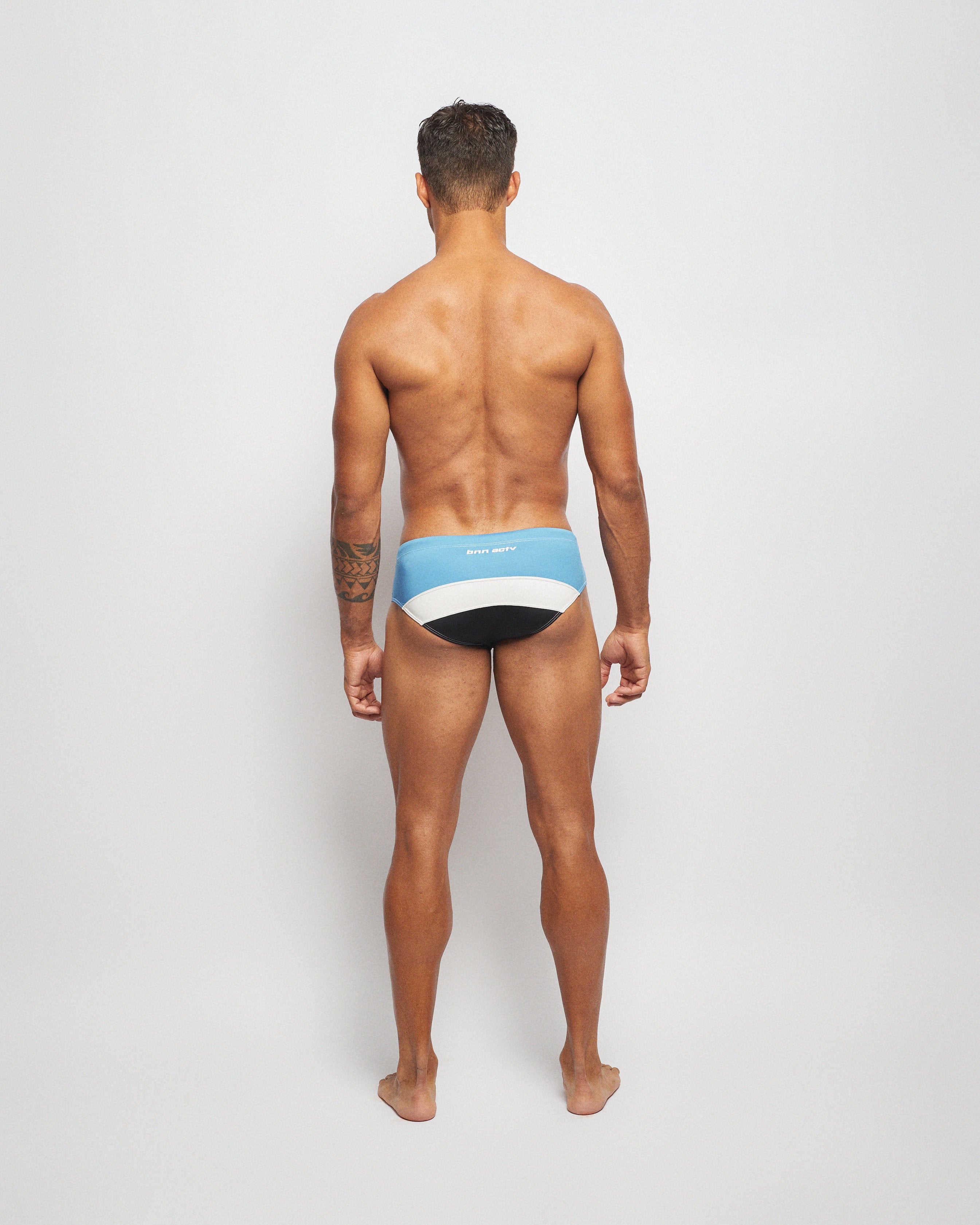 Swim Brief Slip Ouro Active