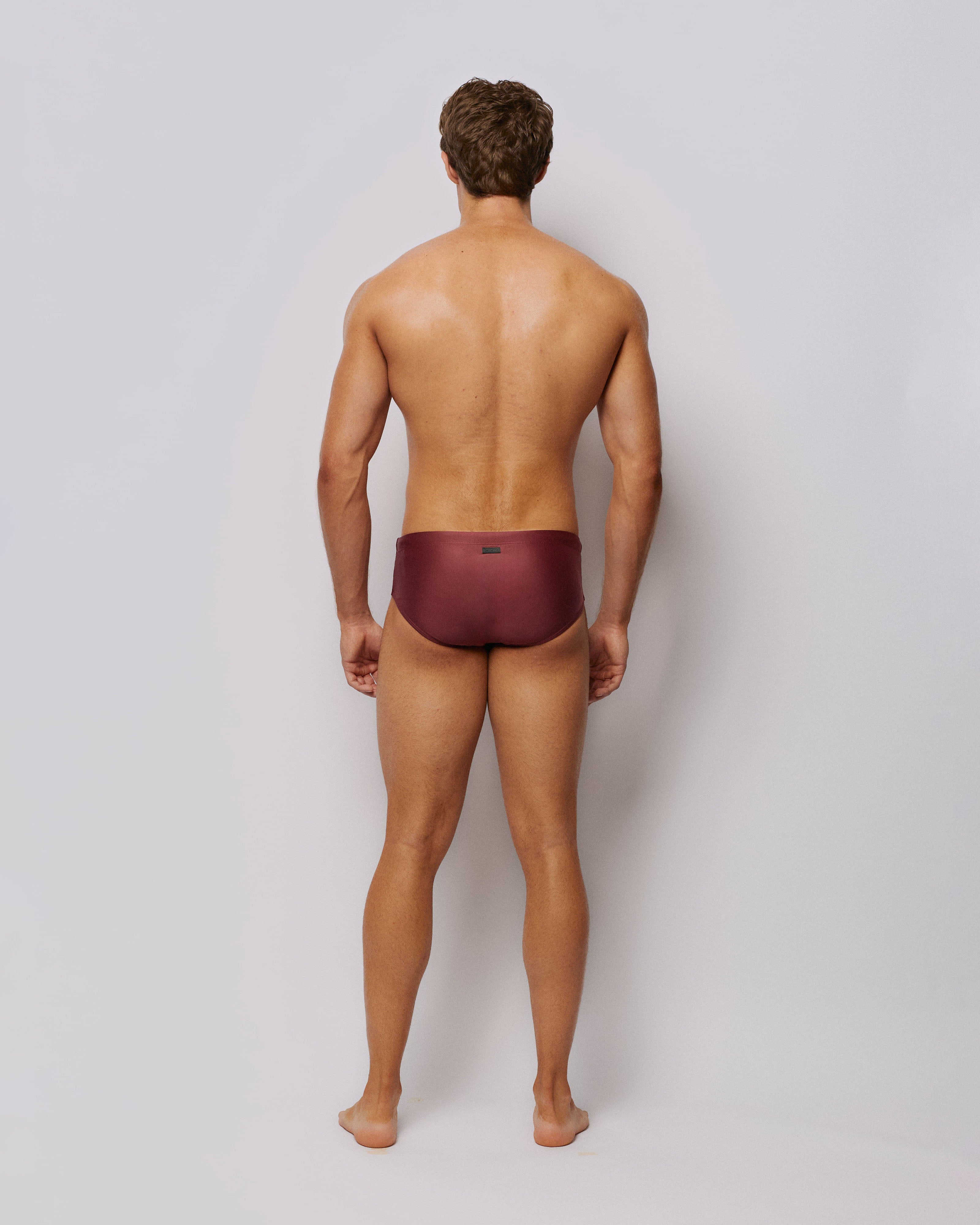 Swim Brief Slip Ouro